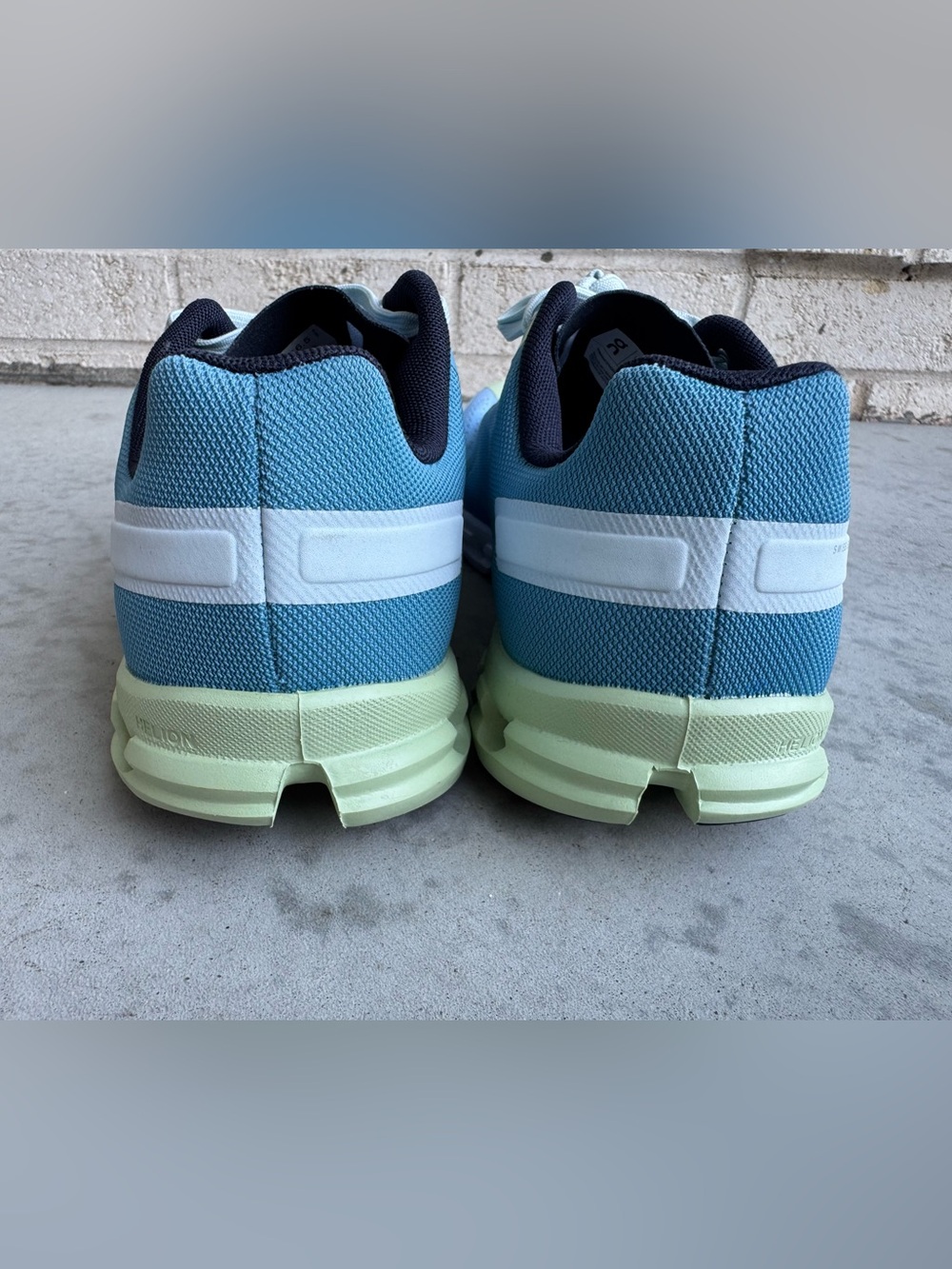 On Running Cloudflow 3.0
Niagara Blue Meadow Green Women's Size 8.5 35.99033 - Picture 7 of 10